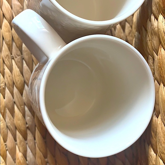 2 VTG Starbucks white embossed sunflower mugs - Picture 10 of 10
